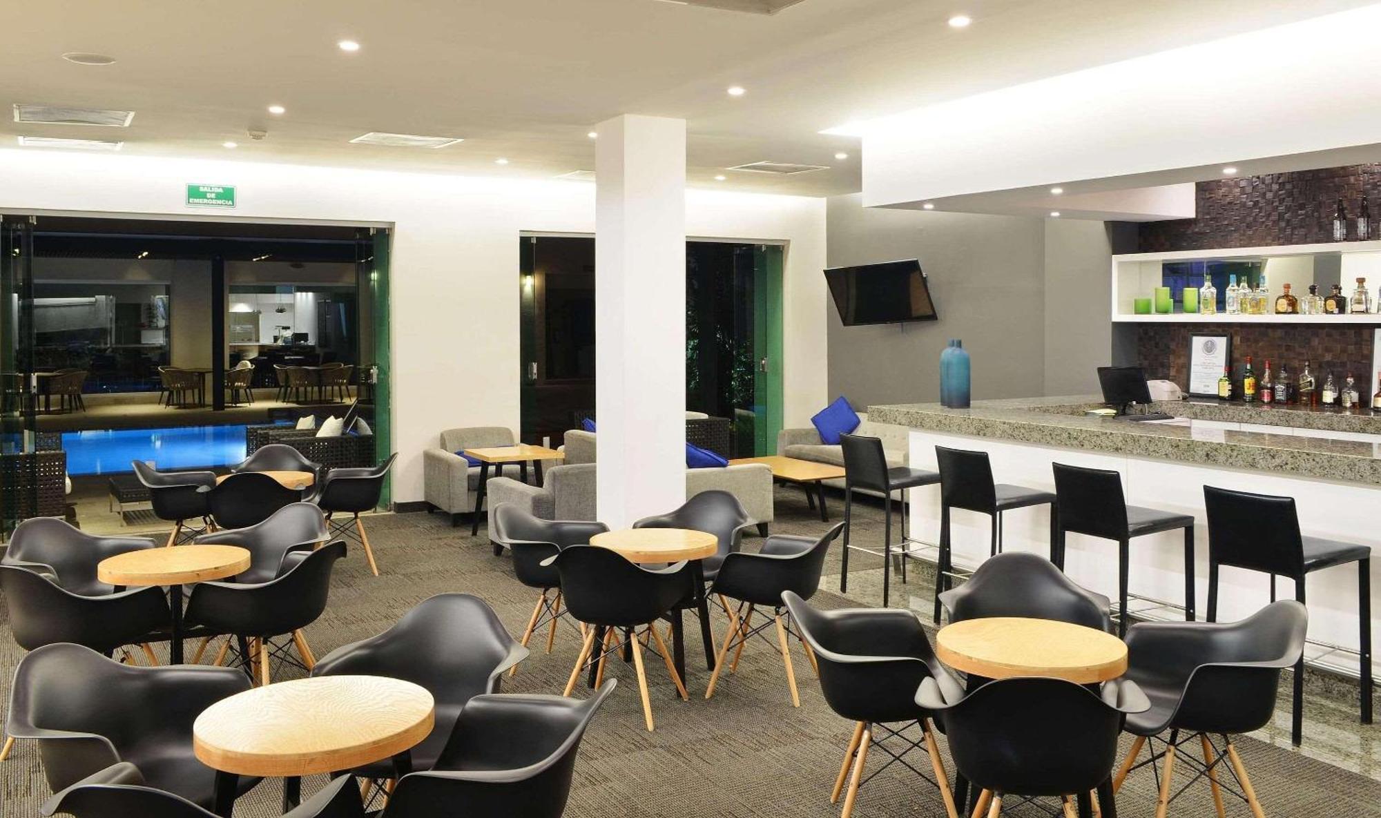 Radisson Poliforum Plaza Hotel Λεόν Εξωτερικό φωτογραφία