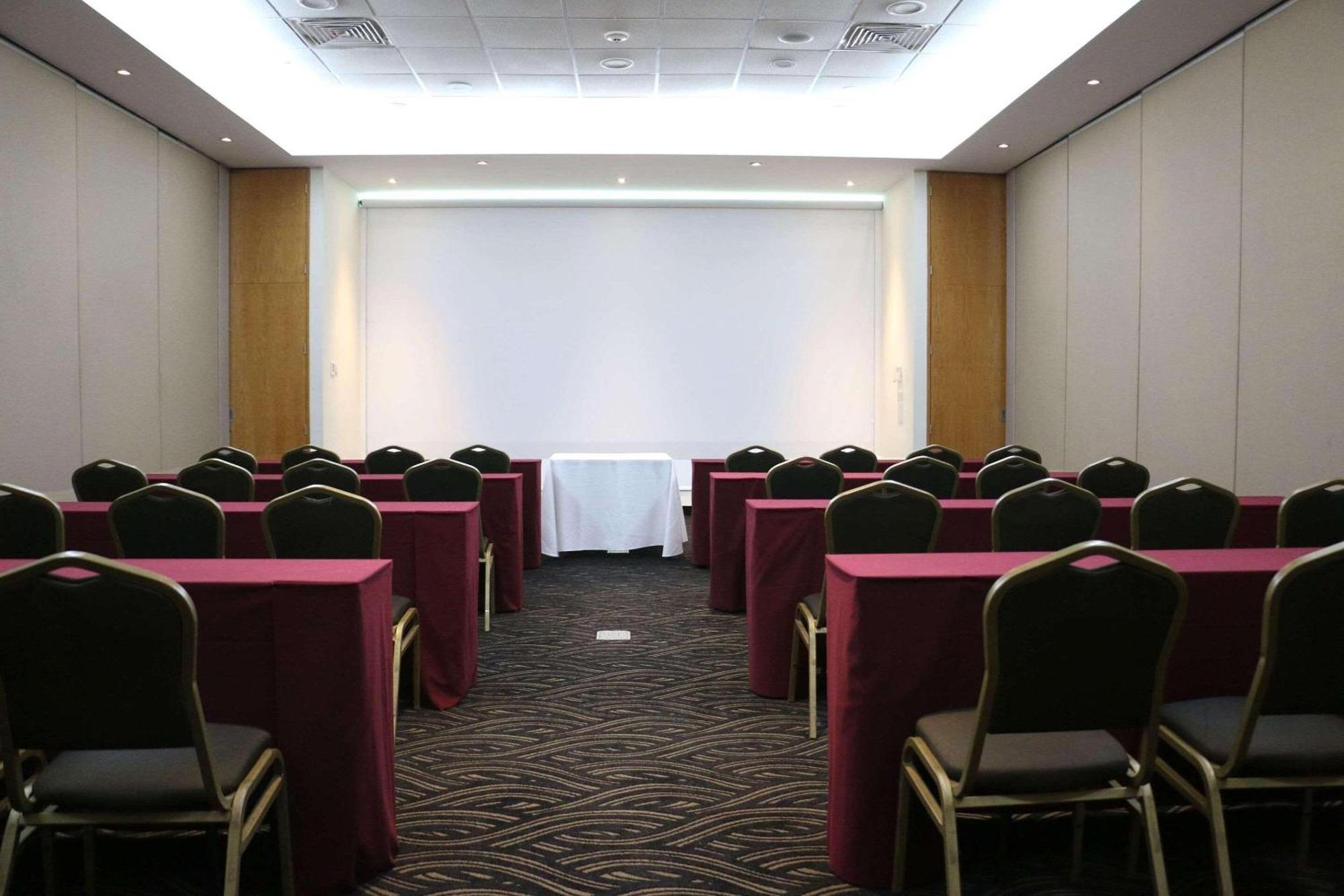 Radisson Poliforum Plaza Hotel Λεόν Εξωτερικό φωτογραφία