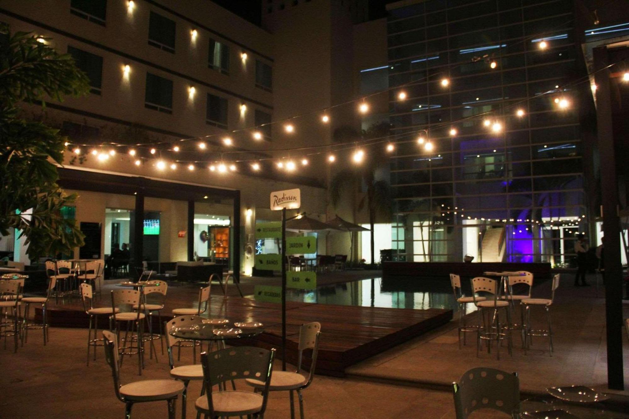 Radisson Poliforum Plaza Hotel Λεόν Εξωτερικό φωτογραφία
