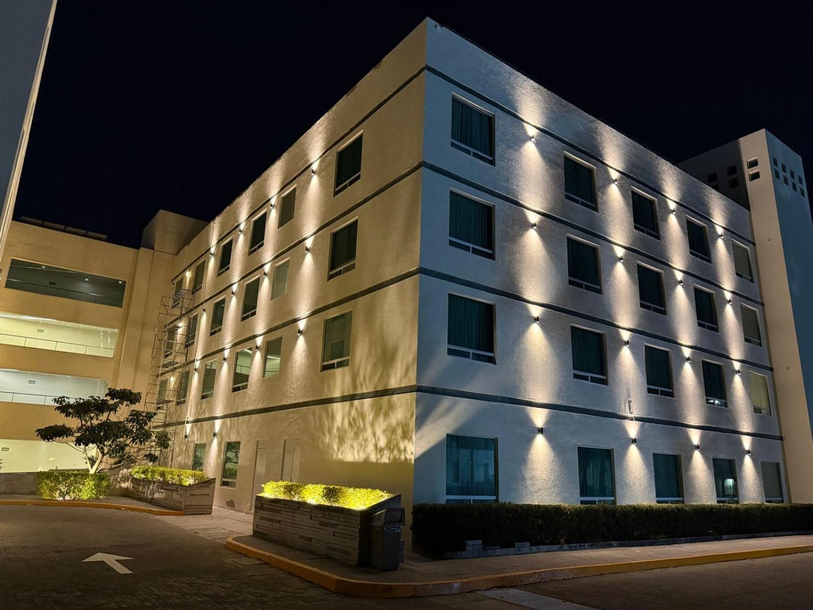 Radisson Poliforum Plaza Hotel Λεόν Εξωτερικό φωτογραφία